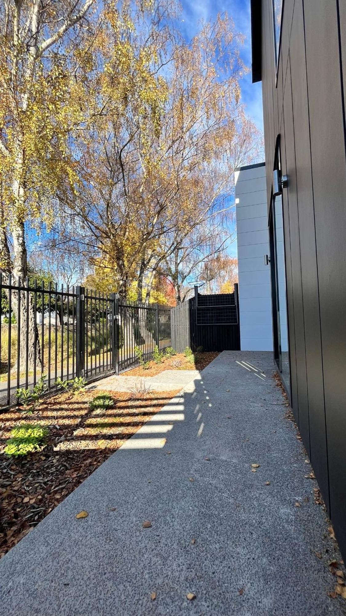 Luxury 2 Bedroom By St James Park Christchurch Exterior foto